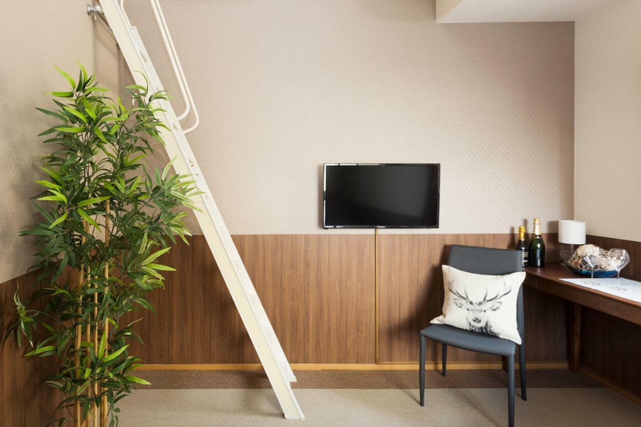 Smart Hotel Hakata 2 Фукуока Экстерьер фото